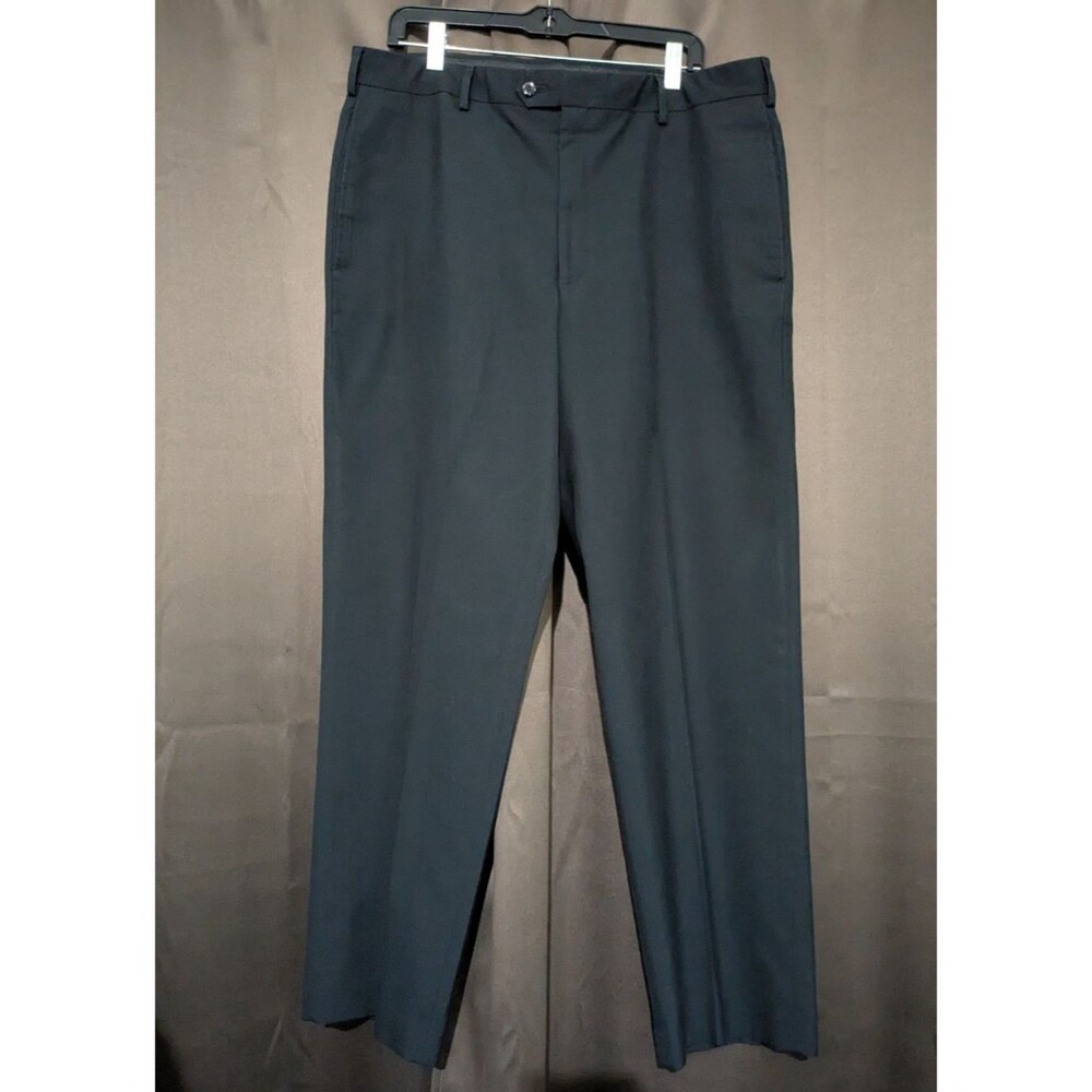 Van Heusen Black Dress Pants Men’s Size 36x30